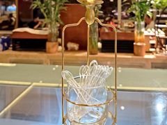 -大中华希尔顿酒店-念自助餐·海南美食·三文鱼