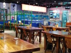 大堂-马路牙子地桌烤肉(工体店)