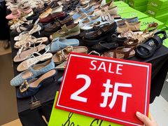 -广州周大福金融中心