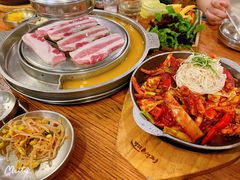 -姜虎东白丁韩国烤肉(吉利大厦店)