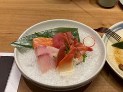 刺身拼盘（中）-初居食屋日式料理(万象城购物中心店)