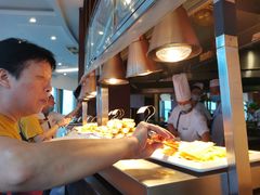 -东方豪景花园酒店·怡景旋转餐厅