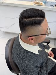 -尤司男士国潮理发馆