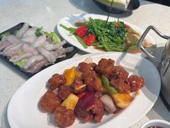 -肥仔文澳门猪骨煲(南京西路店)