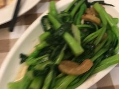 -新大咀港式茶餐厅(宝山万达店)