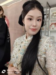 -红馆妆造(中央大街店)