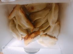 -锅贴王小吃(南大街店)