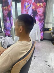 -藤野造型烫发染发