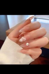 -悦指间美甲美睫