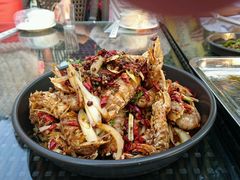 -去吃小龙虾·江湖菜·烧烤(南滨路店)