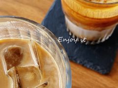 -J's Cafe Lab