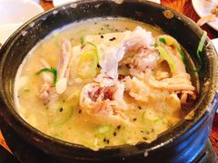 -BHC炸鸡(明洞总店)