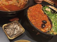 -何师烧烤Pro ·江湖川菜·小龙虾·精酿啤酒(太古里旗舰店)