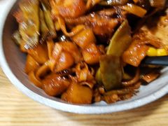 -内蒙焖面大盆骨餐馆(山大路店)