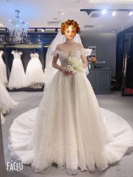 点击看大图 -GRACE KELLY婚纱与礼服(北京店)