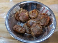 -柳州肥姨妈大骨螺蛳粉(东靖路店)