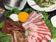 -木槿花韩式炭烤·熟成肉工坊(孙文东路店)