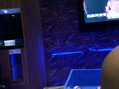 -歌韵量贩式KTV