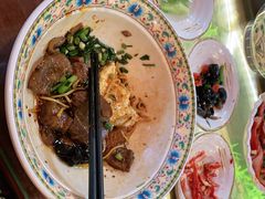 -金杨拉面王小吃面馆·牛三宝面·红烧牛肉粉