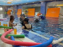 -戊辰亲子游泳俱乐部