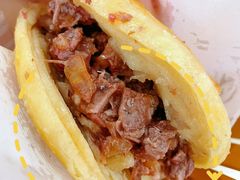 -闫家驴肉老店(华电一校店)