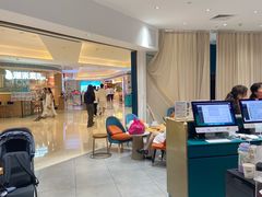 -海马体照相馆(万菱汇店)