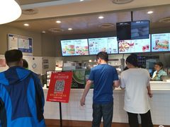 -肯德基(大桥北服务区东店)