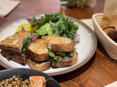 超级牛肉帕尼尼-O'mills Sourdough Bakery&Bistro(永嘉路店)