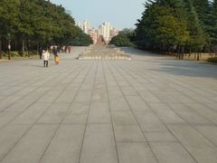 -上海市龙华烈士陵园