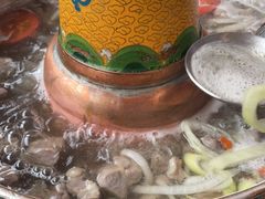 -毛辣果·贵州红酸汤牛肉火锅(西单店)