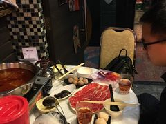 -鲜入围煮花胶鸡海鲜火锅