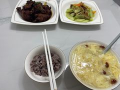 -鲸励母婴月嫂(望京店)
