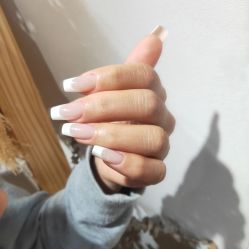 -NEW LOOK-绿麓 · 美甲美睫脱毛工作室