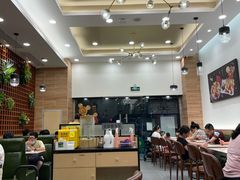 -佰搭果·广式茶餐厅(西华路店)