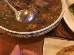 -闯关东东北农家菜(崂山石老人店)