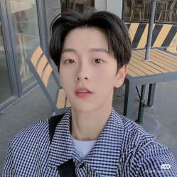 -时尚殿堂明星门店