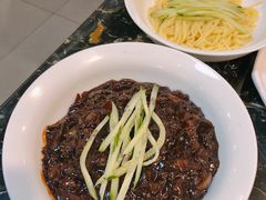 炸酱面-桃园中华料理炸酱面(燕儿岛路店)