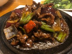 铁板黑椒牛柳-广味轩(奥园店)