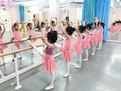 -Isee灰姑娘国际儿童艺术中心(BHGMall店)