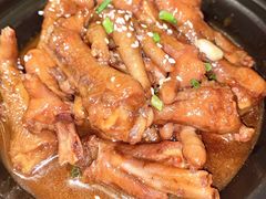 红烧鸡爪-小菜园新徽菜(常州金坛吾悦店)