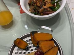 -辛香味烧鱼馆·非遗技艺·排骨红烧肉(光谷医药园店)