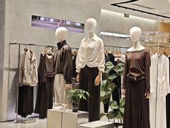 -优衣库(重庆万象城店)