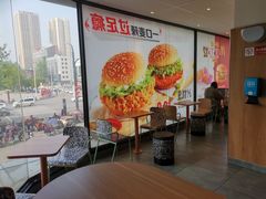 大堂-麦当劳(咸阳人民路店)