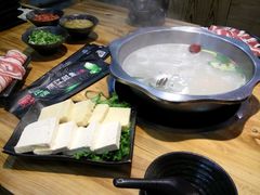 -风情丽江斑鱼火锅(孙家沟西南路80号店)