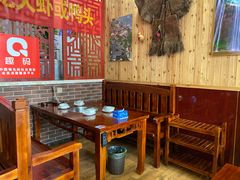 -渝尚香辣虾干锅鸭头