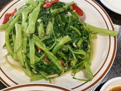 -乾坤饭店