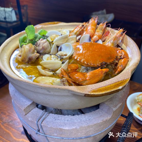 一心向膳·榴莲鸡煲·宵夜烧烤(万谷市场店)