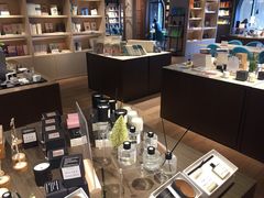 -光海书局(南京东路第一百货店)
