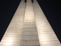 -唐山抗震纪念碑广场