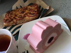 -星巴克(杭州湖滨银泰E区店)